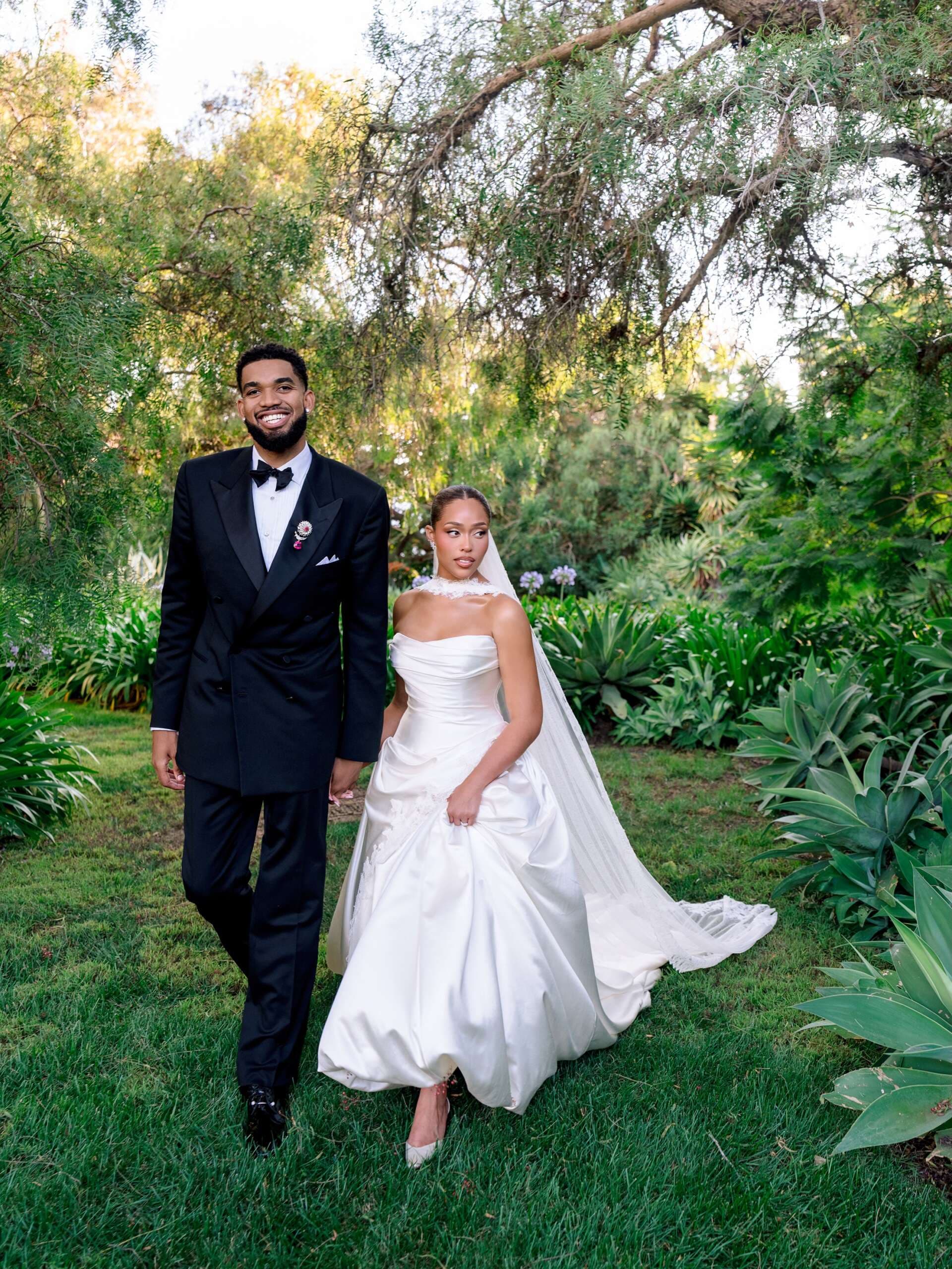 Jordyn Woods’ Malibu Wedding Photos Are Finally Here